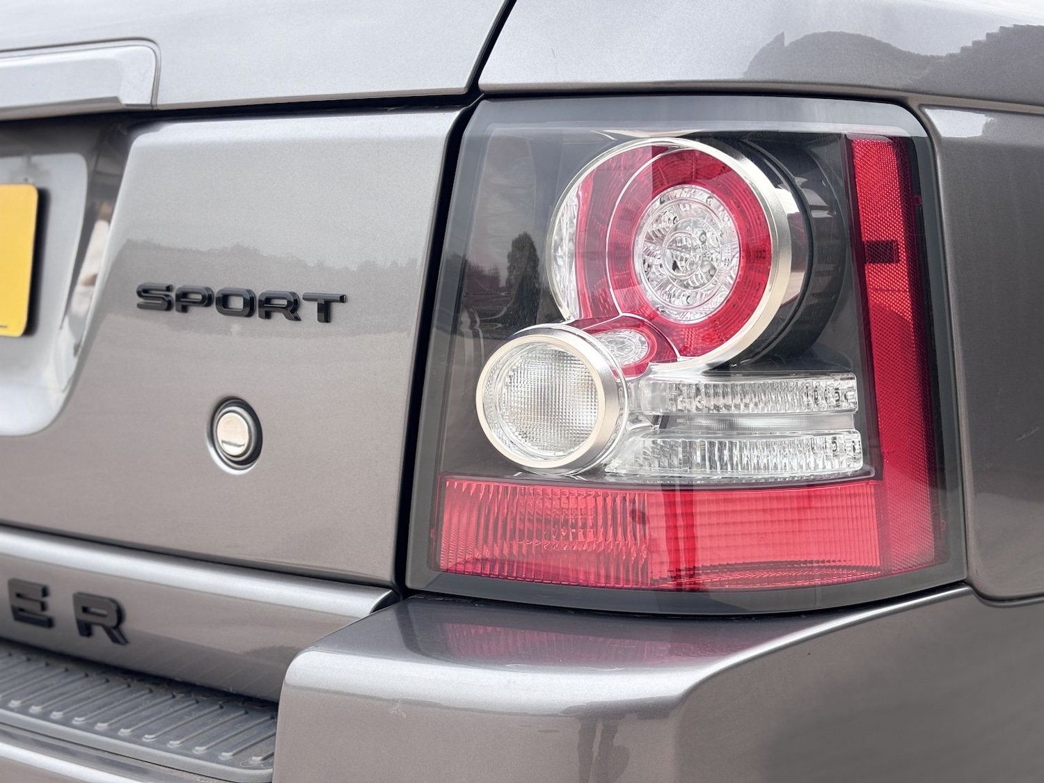 Used Land Rover Range Rover Sport 2010 for sale - 76897046: Photo 13