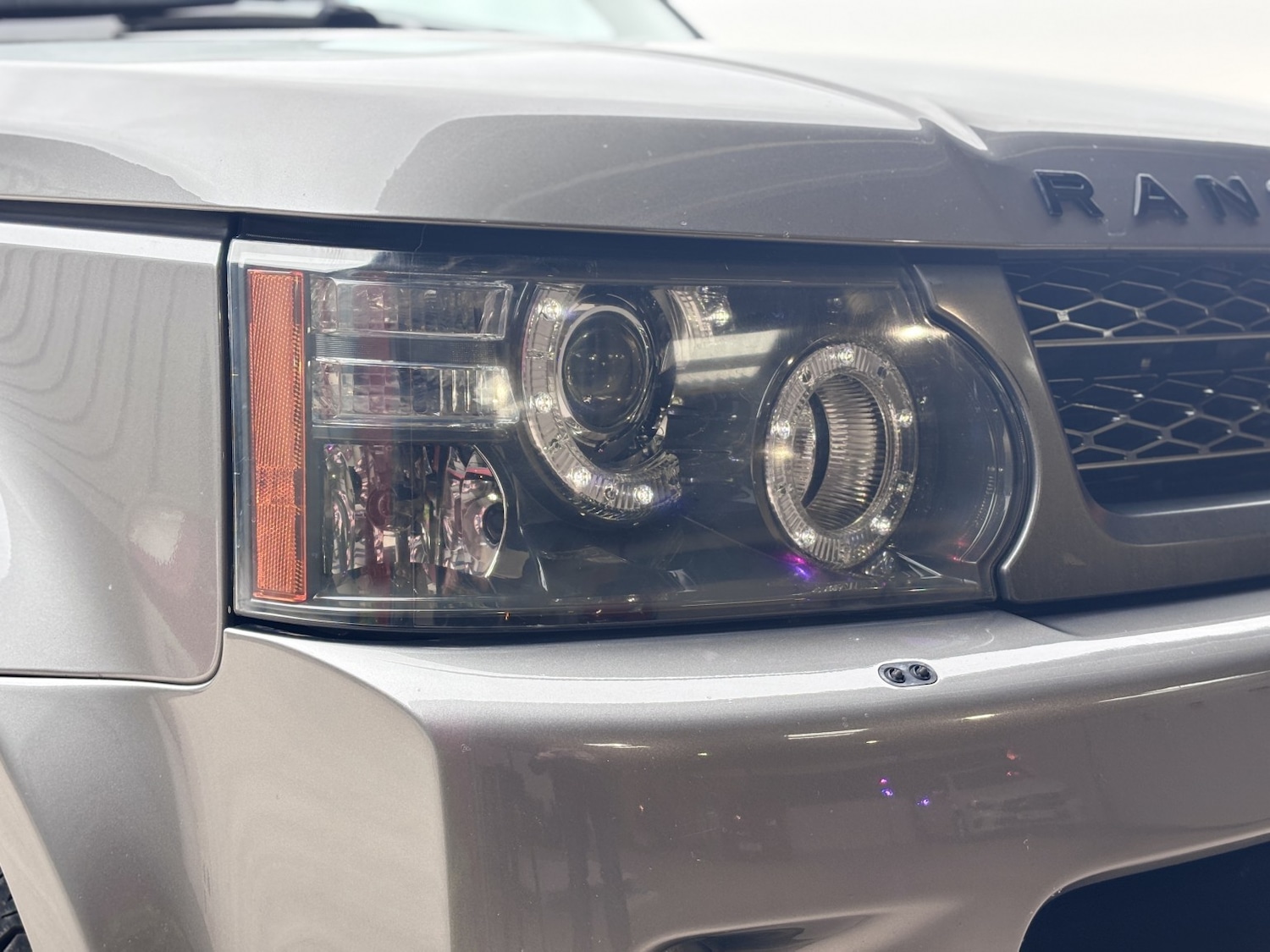 Used Land Rover Range Rover Sport 2010 for sale - 76897046: Photo 14