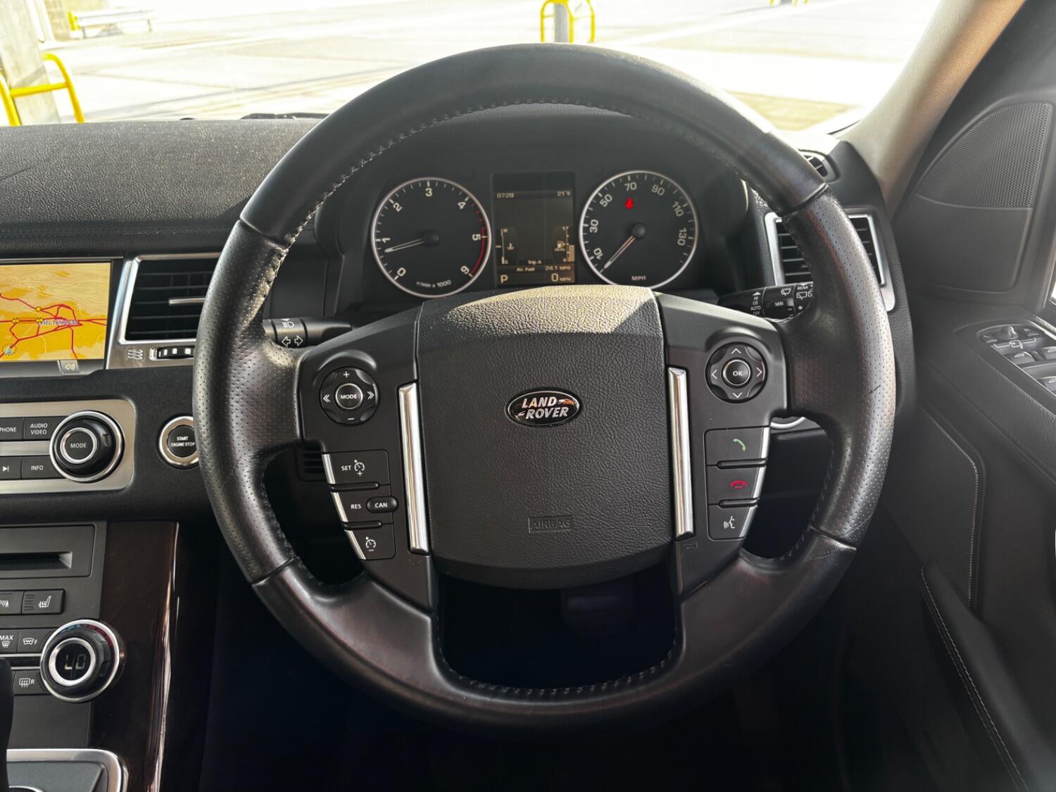 Used Land Rover Range Rover Sport 2010 for sale - 76897046: Photo 22