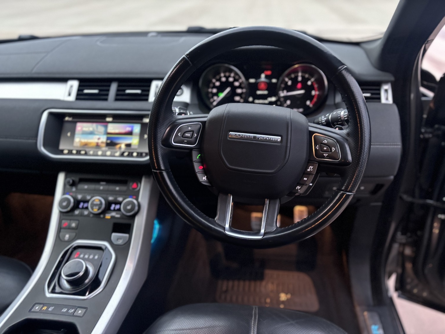 Used Land Rover Range Rover Evoque 2017 for sale - 76799105: Photo 29