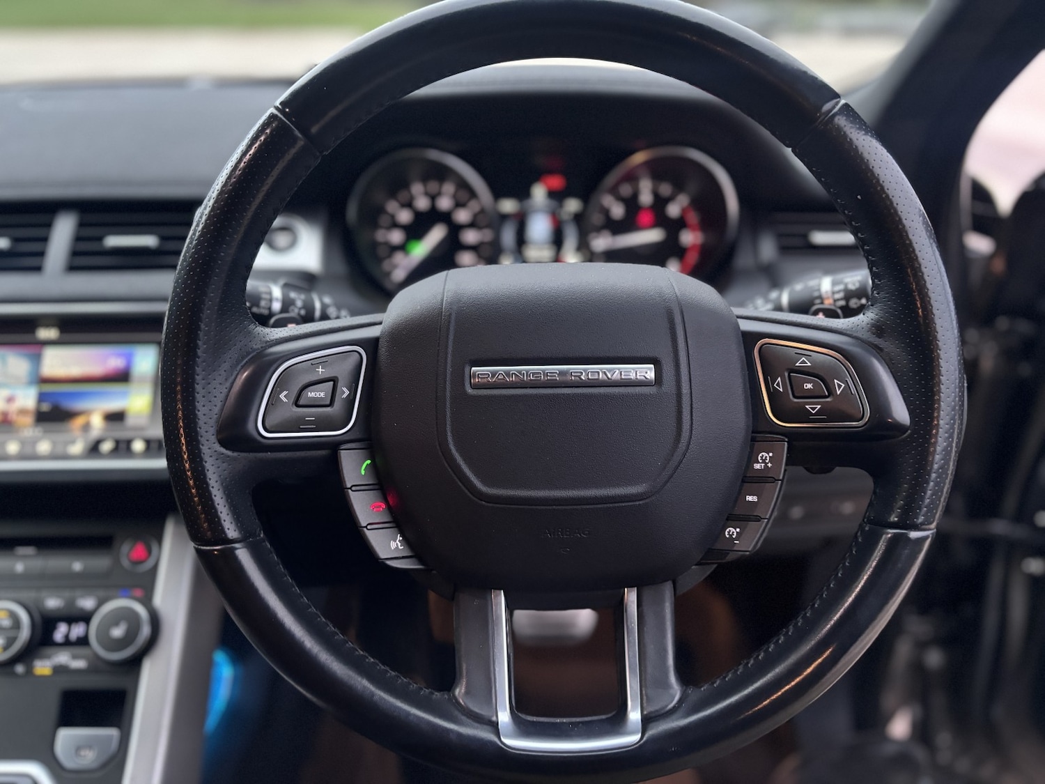 Used Land Rover Range Rover Evoque 2017 for sale - 76799105: Photo 30