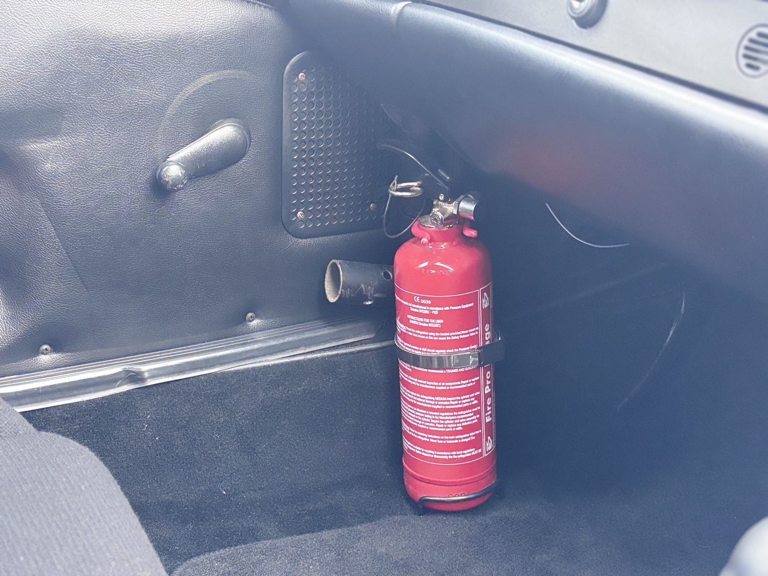 Used Porsche 968 1994 for sale - 77558621: Photo 33