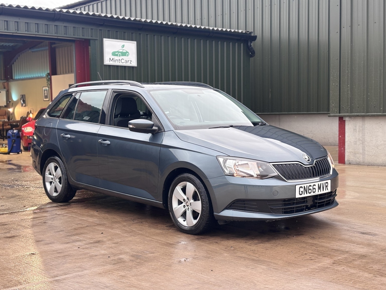 Used Skoda Fabia 2016 for sale - 77632443: Photo 3