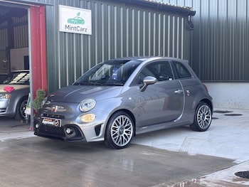 Used Abarth 595 2018 for sale - 78465791: Photo