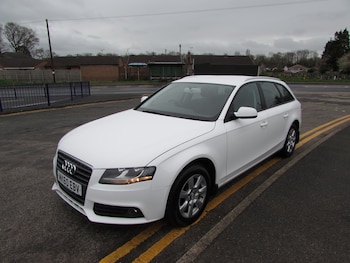 Used Audi A4 2010 for sale - 77902347: Photo