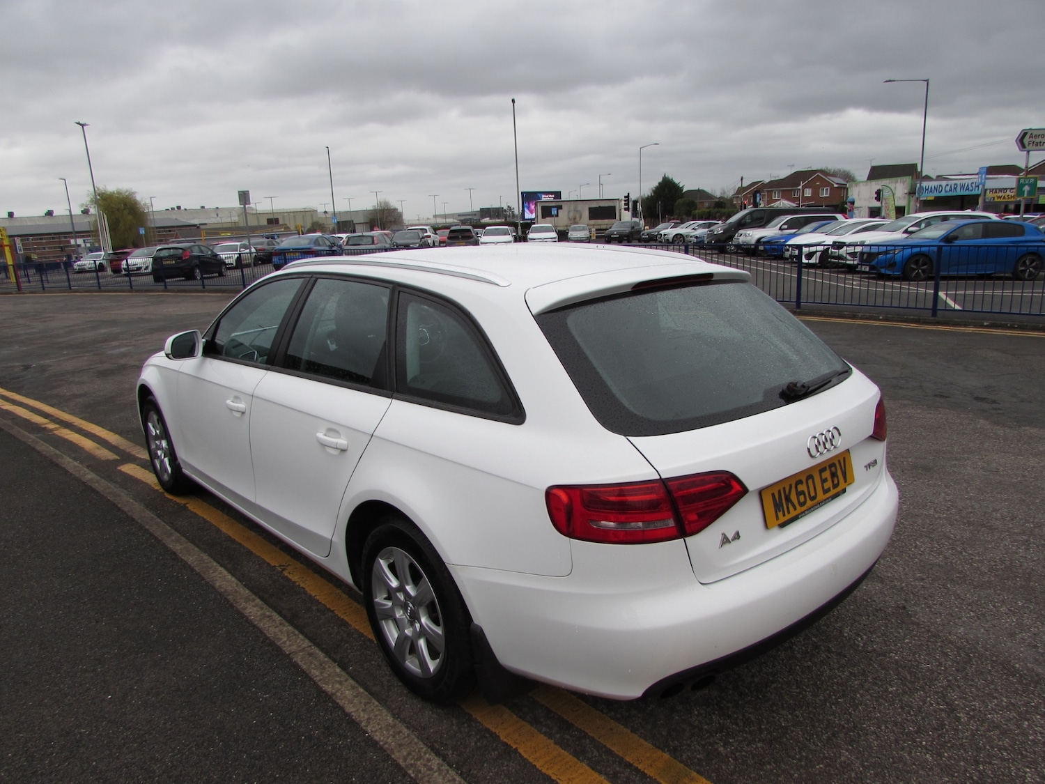 Used Audi A4 2010 for sale - 77902347: Photo 5