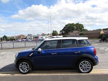 Used MINI Countryman 2016 for sale - 79748123: Photo