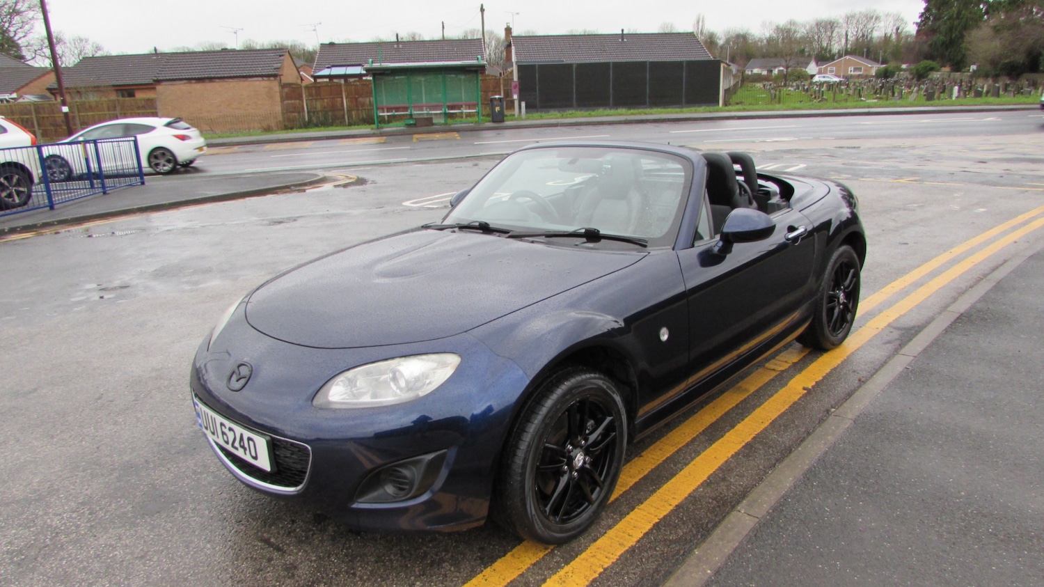 Used Mazda MX-5 2010 for sale - 77541721: Photo 3