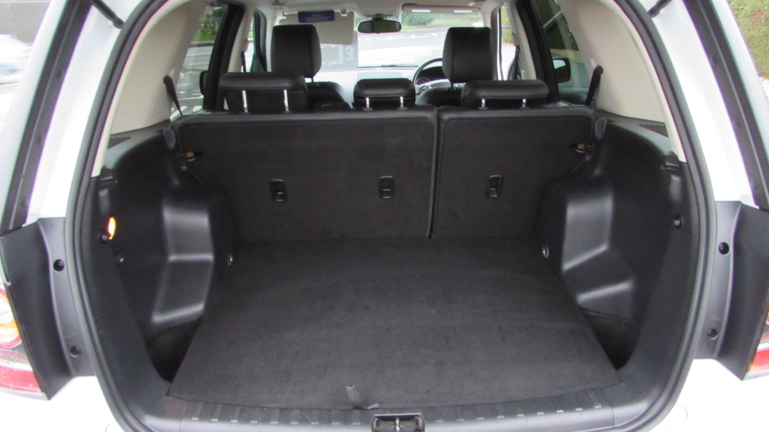 Used Land Rover Freelander 2013 for sale - 77019818: Photo 18