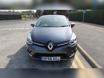 Used Renault Clio 2016 for sale - 75346103: Photo