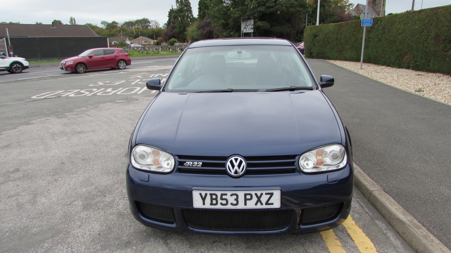 Used Volkswagen Golf 2003 for sale - 76299579: Photo 2