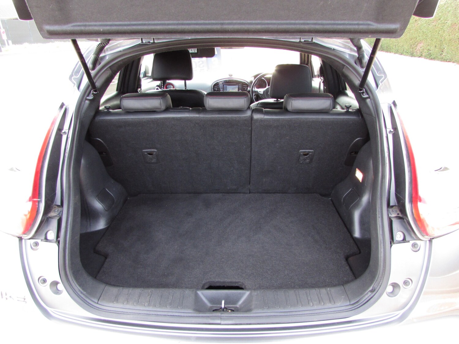 Used Nissan Juke 2017 for sale - 77947369: Photo 17