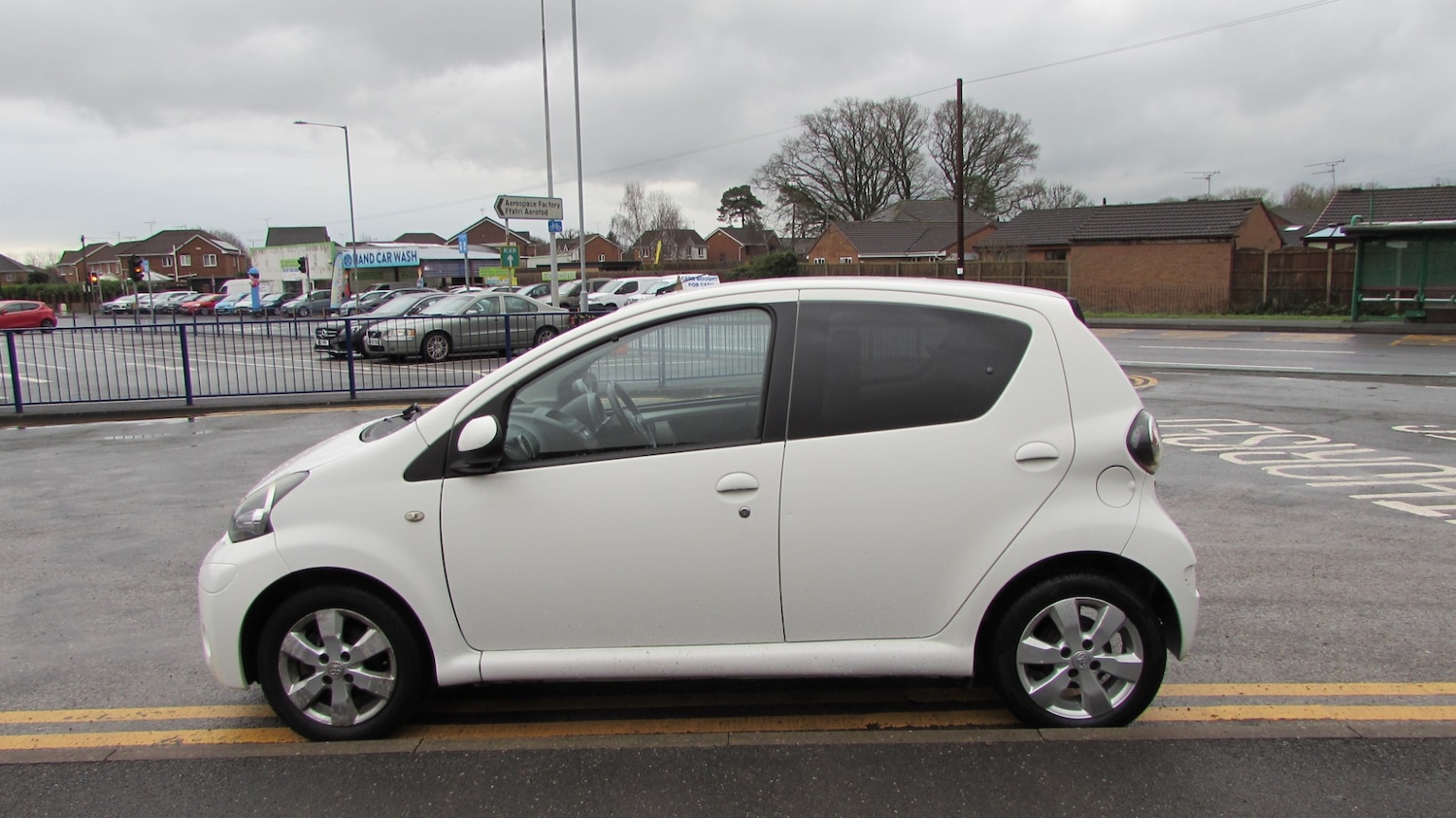 Used Toyota AYGO 2012 for sale - 77164806: Photo 4