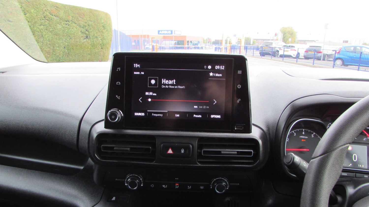 Used Vauxhall Combo Life 2019 for sale - 76142462: Photo 12