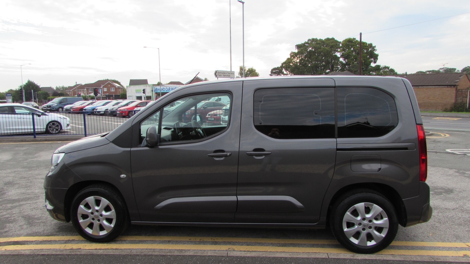 Used Vauxhall Combo Life 2019 for sale - 76142462: Photo 4