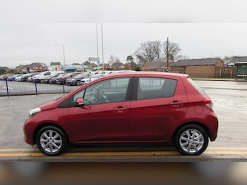 Used Toyota Yaris 2012 for sale - 77516283: Photo