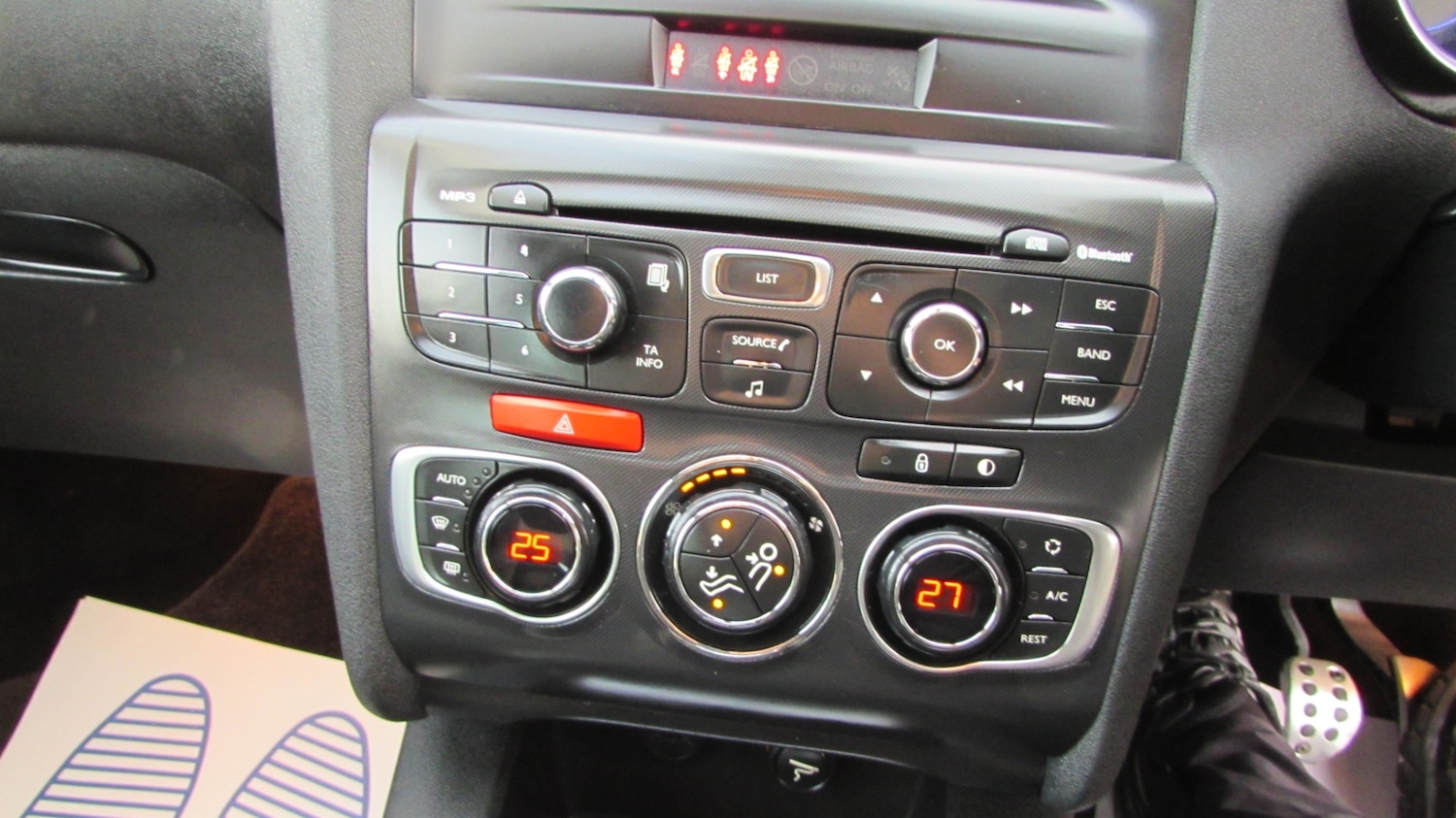 Used Citroen DS4 2012 for sale - 76651325: Photo 15