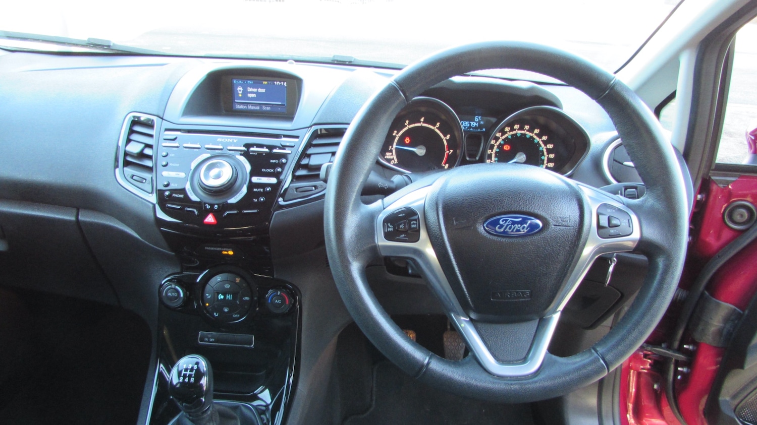 Used Ford Fiesta 2013 for sale - 76598821: Photo 4