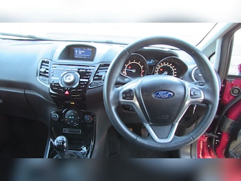 Used Ford Fiesta 2013 for sale - 76598821: Photo