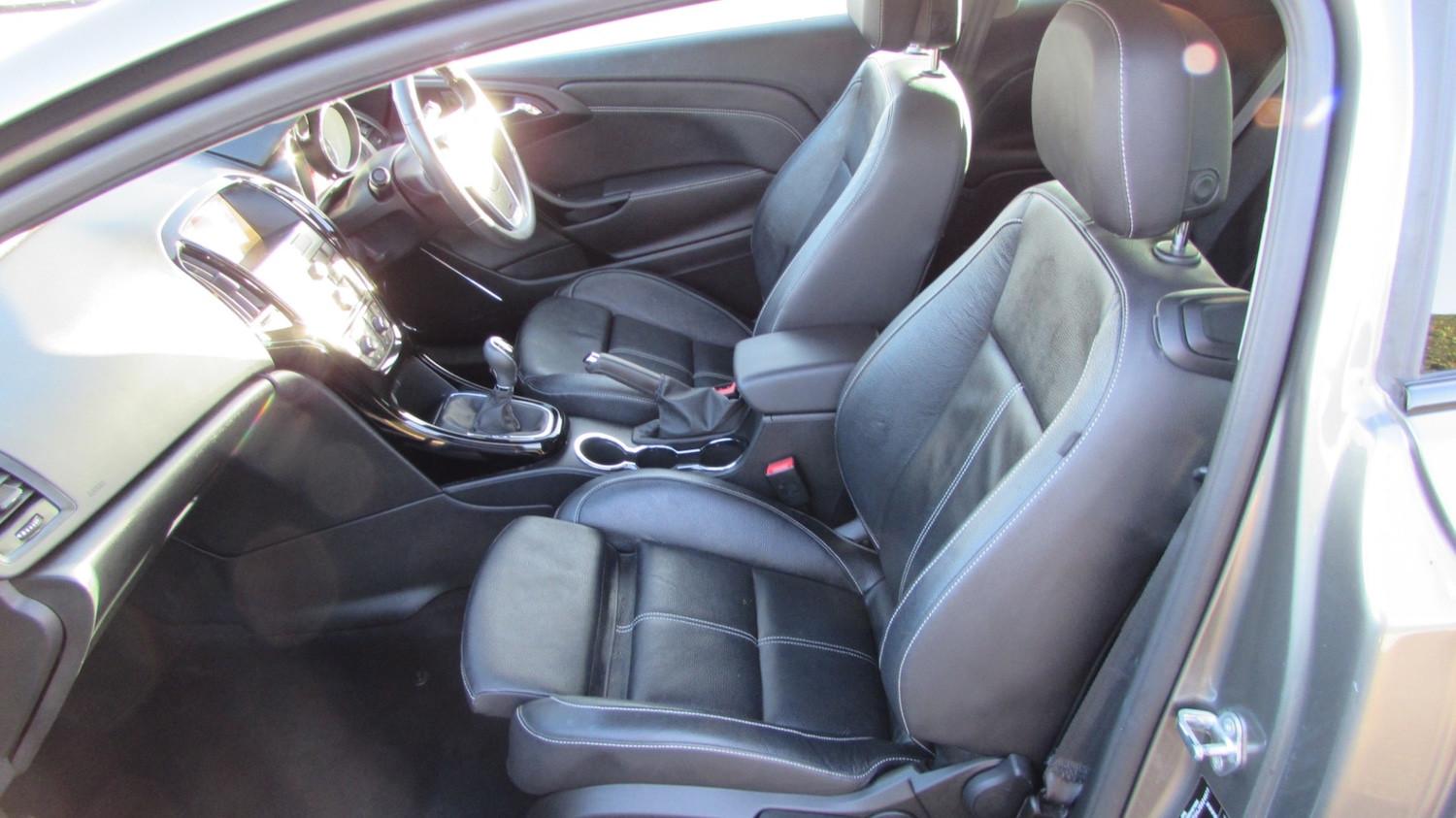 Used Vauxhall Astra GTC 2017 for sale - 77002079: Photo 9