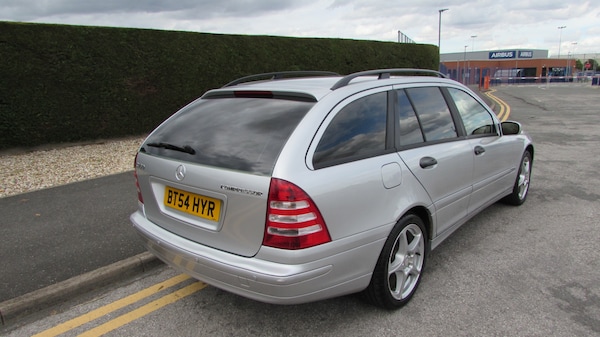 Used Mercedes-Benz C-Class 2005 for sale - 76177209: Photo 7