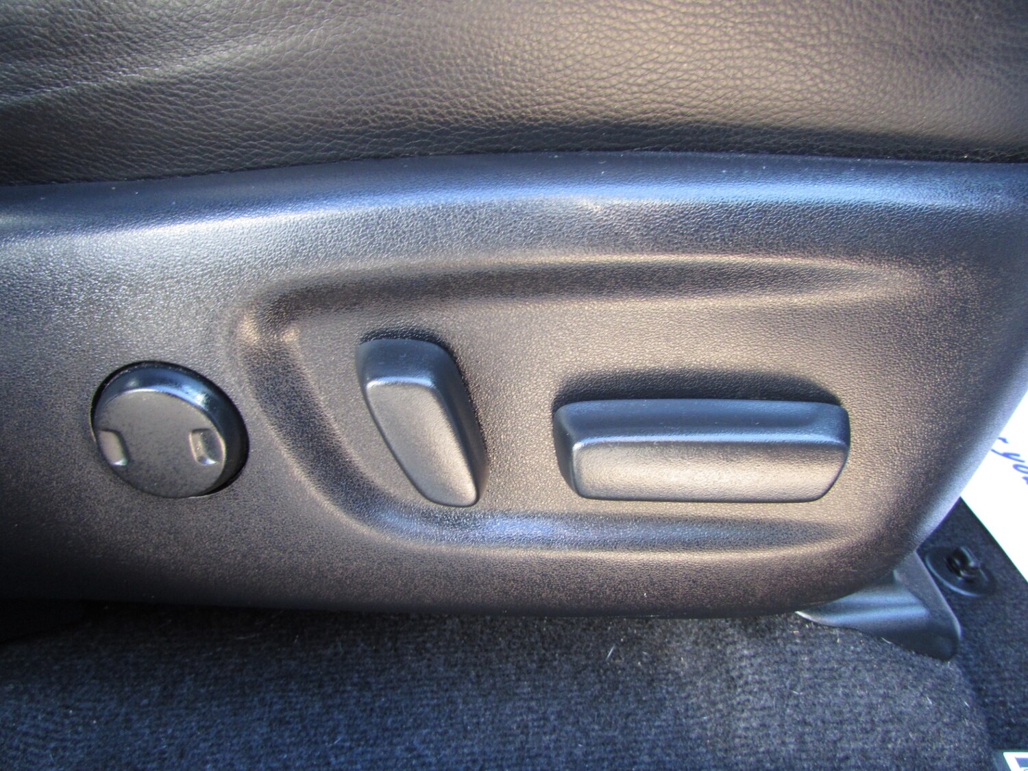 Used Toyota RAV4 2016 for sale - 78107945: Photo 28