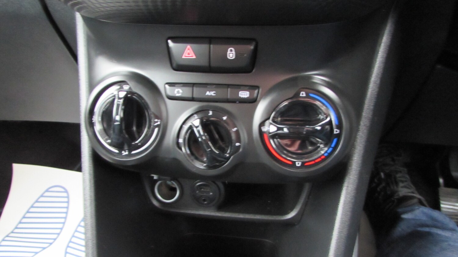 Used Peugeot 2008 2015 for sale - 77501868: Photo 15