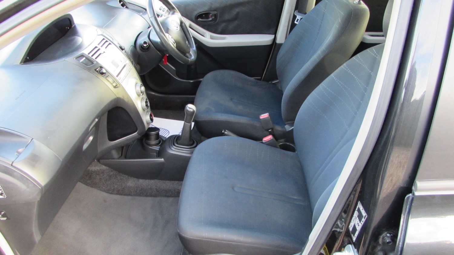 Used Toyota Yaris 2008 for sale - 76651304: Photo 9