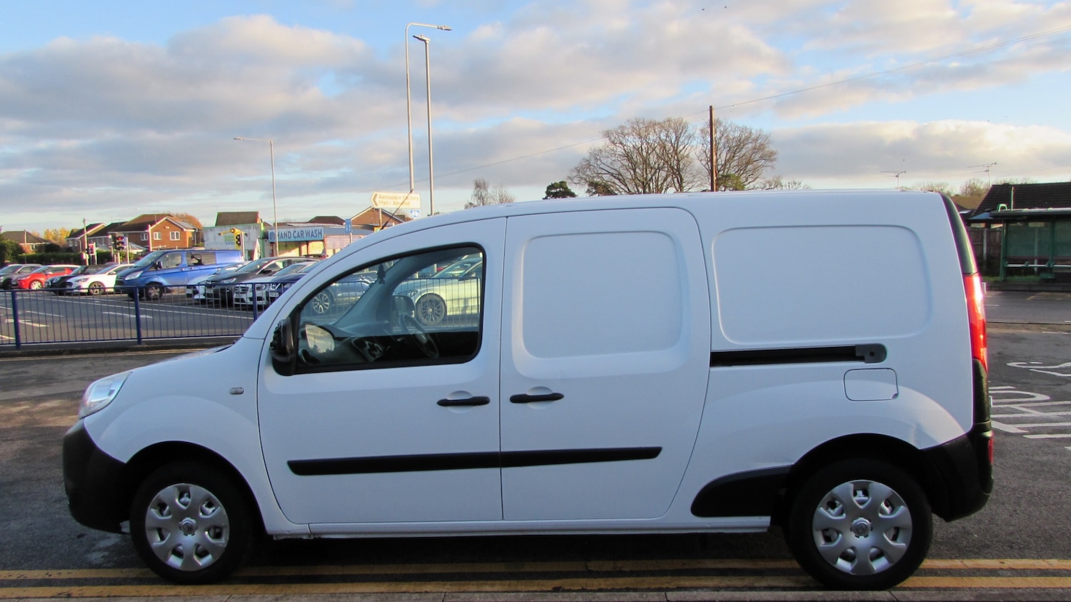 Used Renault Kangoo 2016 for sale - 76796640: Photo 4