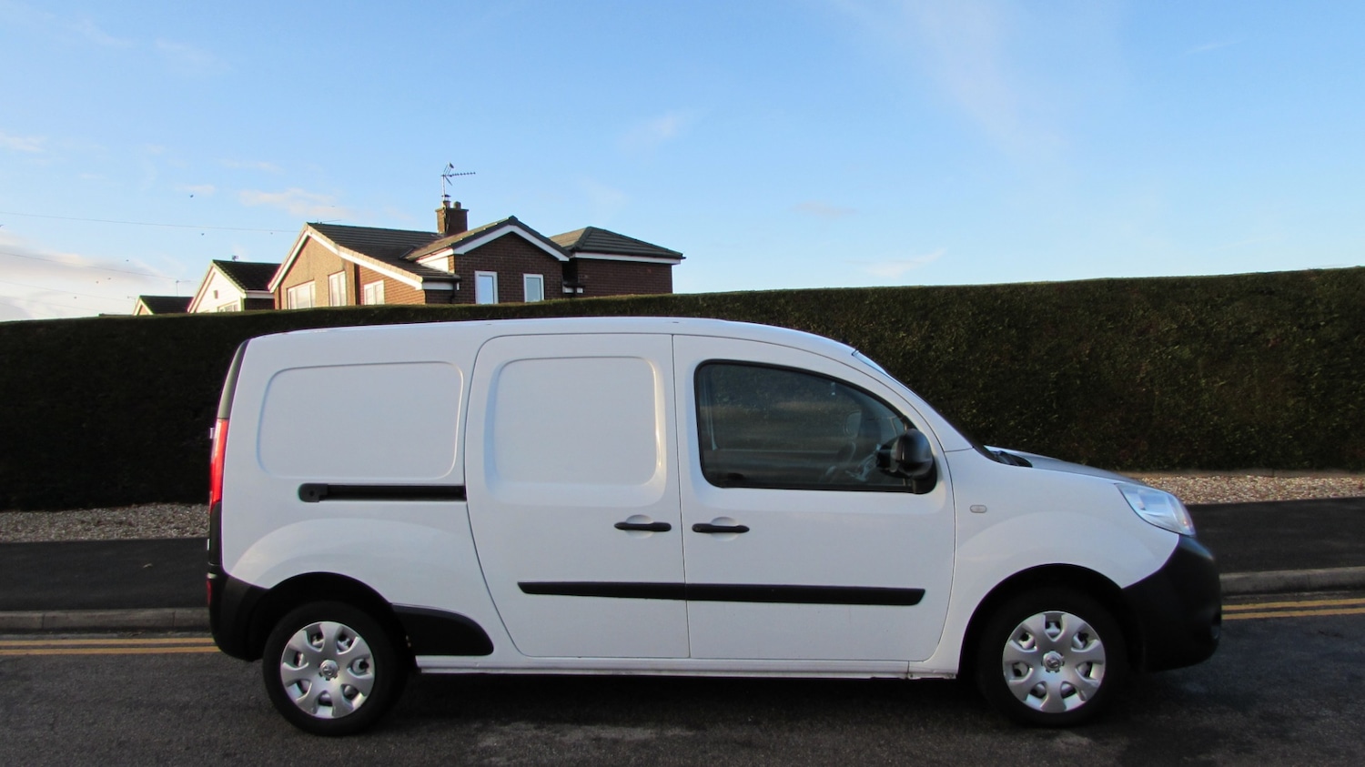 Used Renault Kangoo 2016 for sale - 76796640: Photo 8