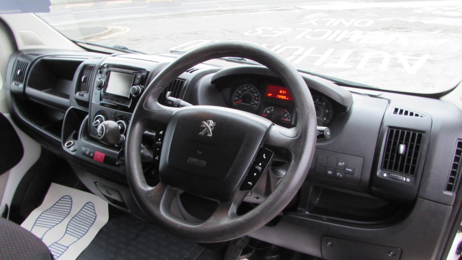 Used Peugeot Boxer 2015 for sale - 77641095: Photo 12
