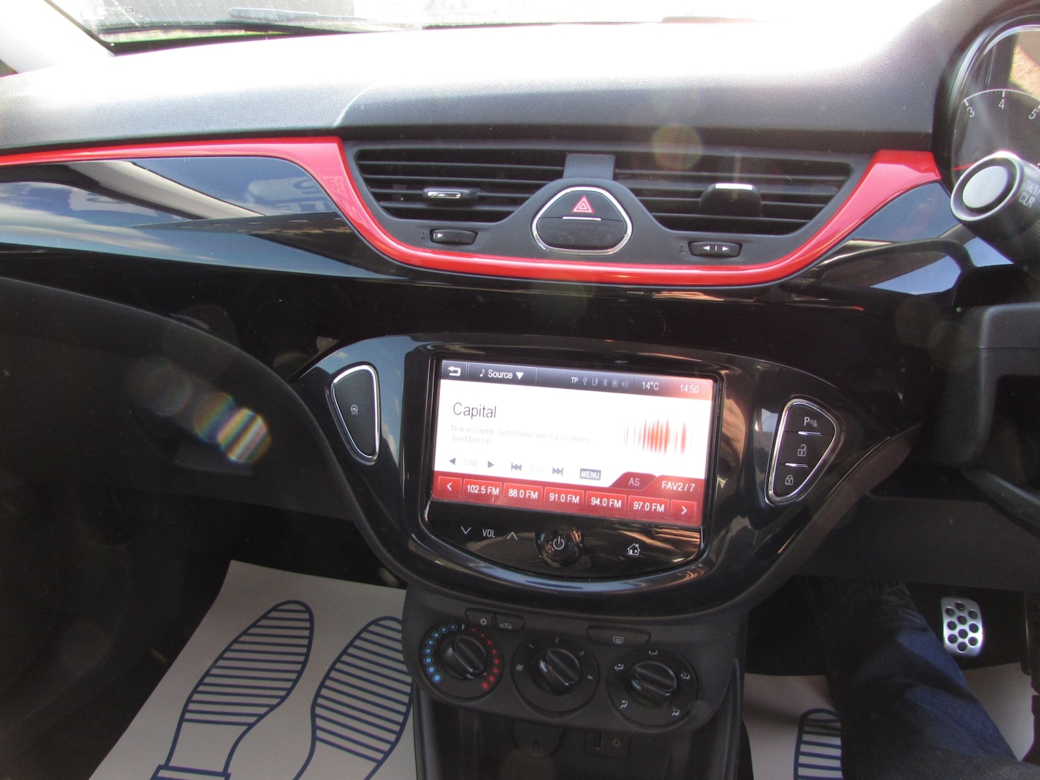 Used Vauxhall Corsa 2015 for sale - 77732272: Photo 13