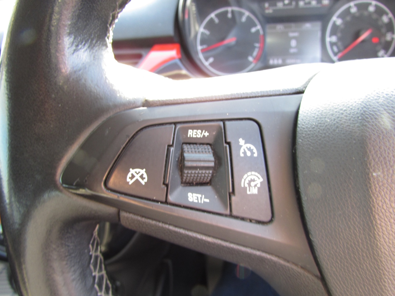 Used Vauxhall Corsa 2015 for sale - 77732272: Photo 15