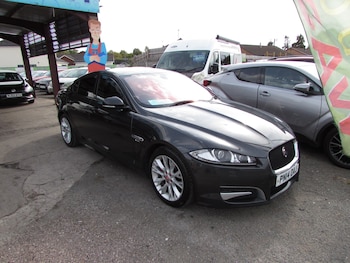 Used Jaguar XF 2014 for sale - 79527534: Photo