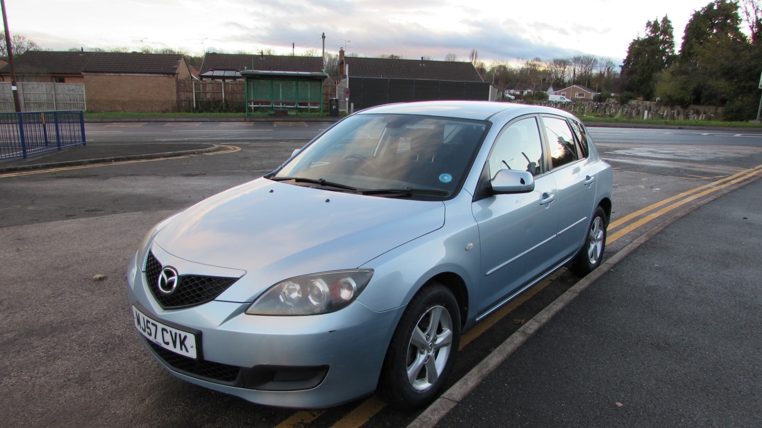 Used Mazda Mazda3 2007 for sale - 76722429: Photo 3