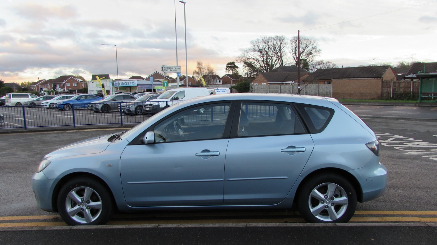 Used Mazda Mazda3 2007 for sale - 76722429: Photo 4