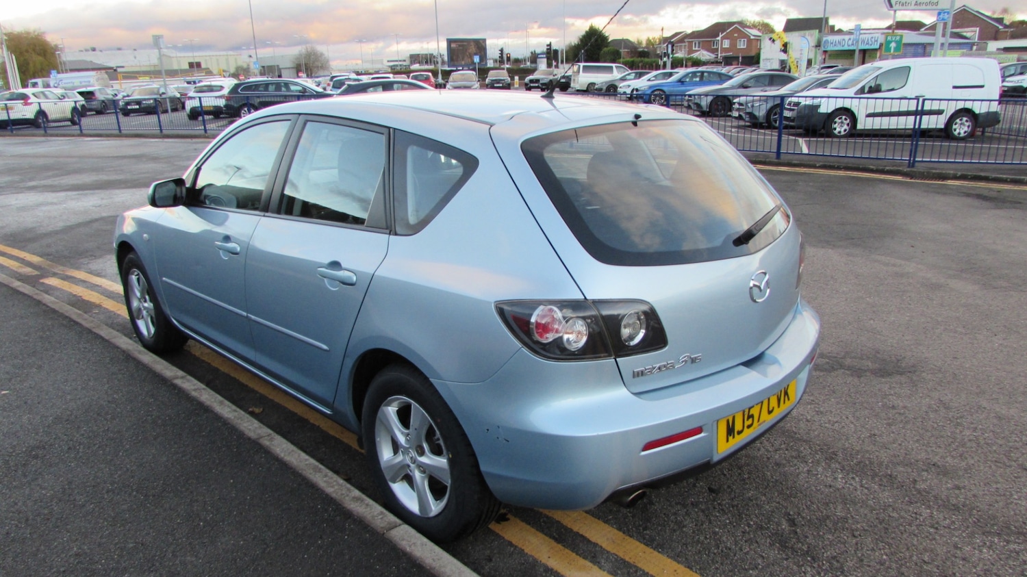 Used Mazda Mazda3 2007 for sale - 76722429: Photo 5