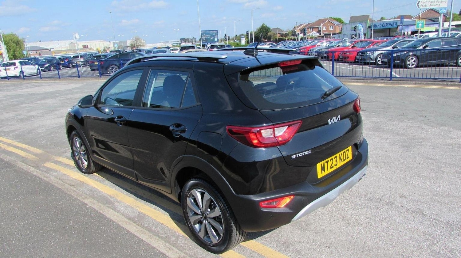 Used Kia Stonic 2023 for sale - 76815170: Photo 5