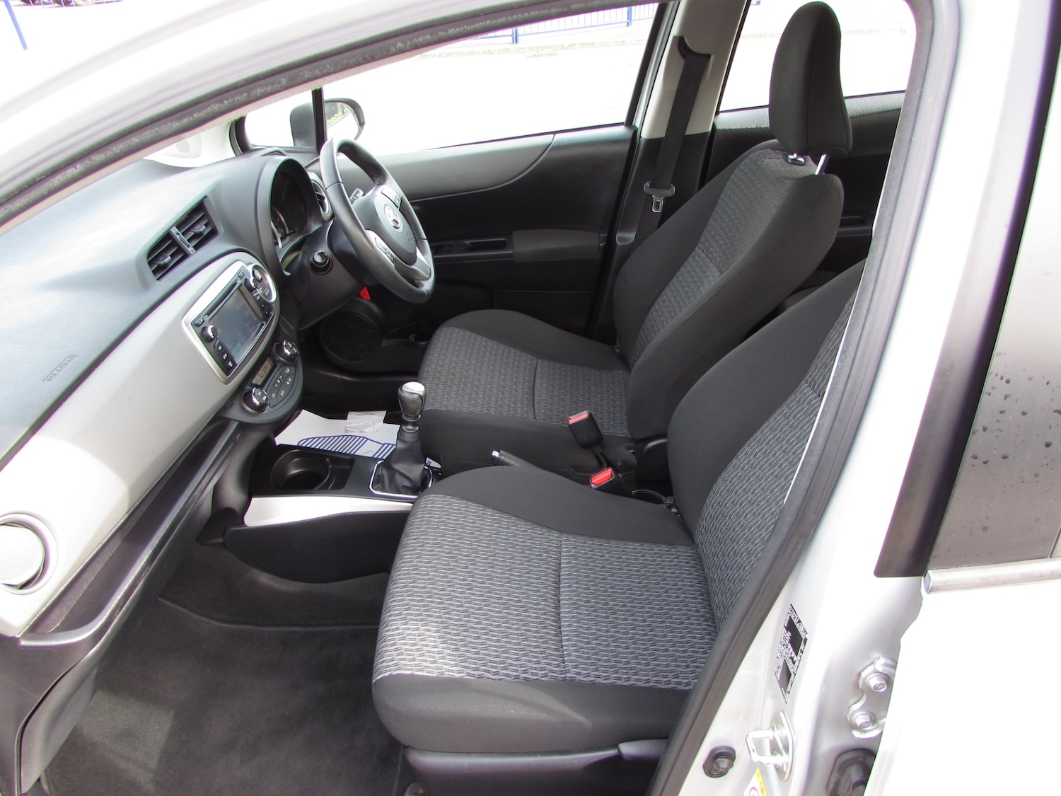 Used Toyota Yaris 2014 for sale - 78108810: Photo 9