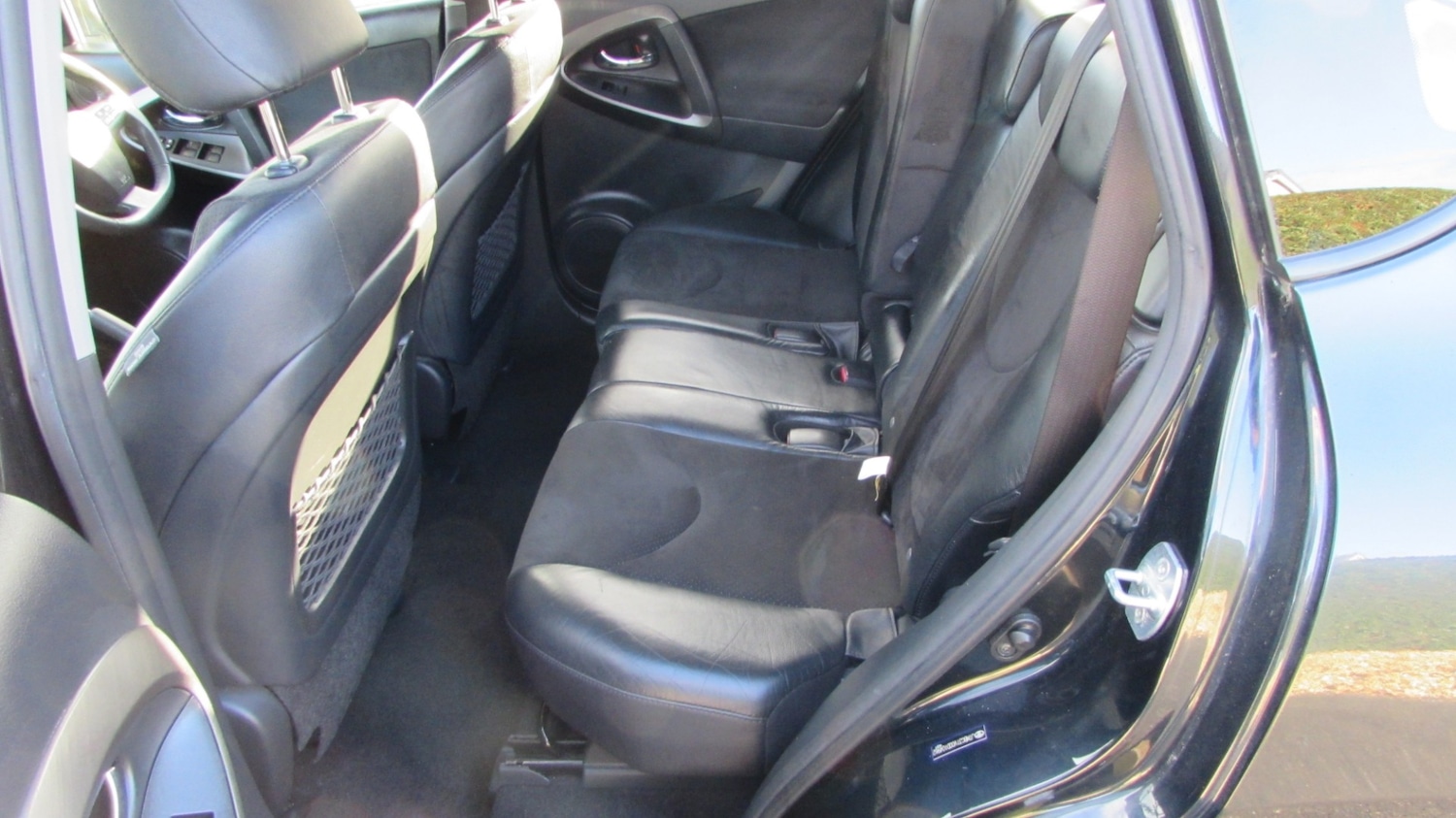 Used Toyota RAV4 2012 for sale - 76611349: Photo 10