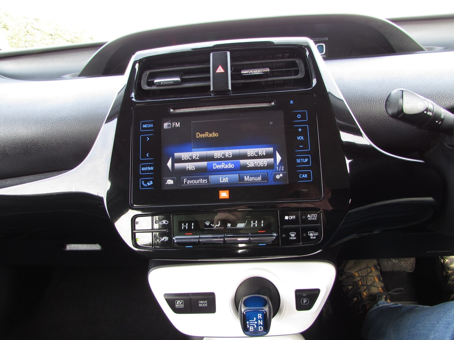 Used Toyota Prius 2016 for sale - 77963211: Photo 13