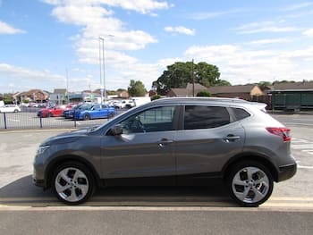 Used Nissan Qashqai 2017 for sale - 79616775: Photo