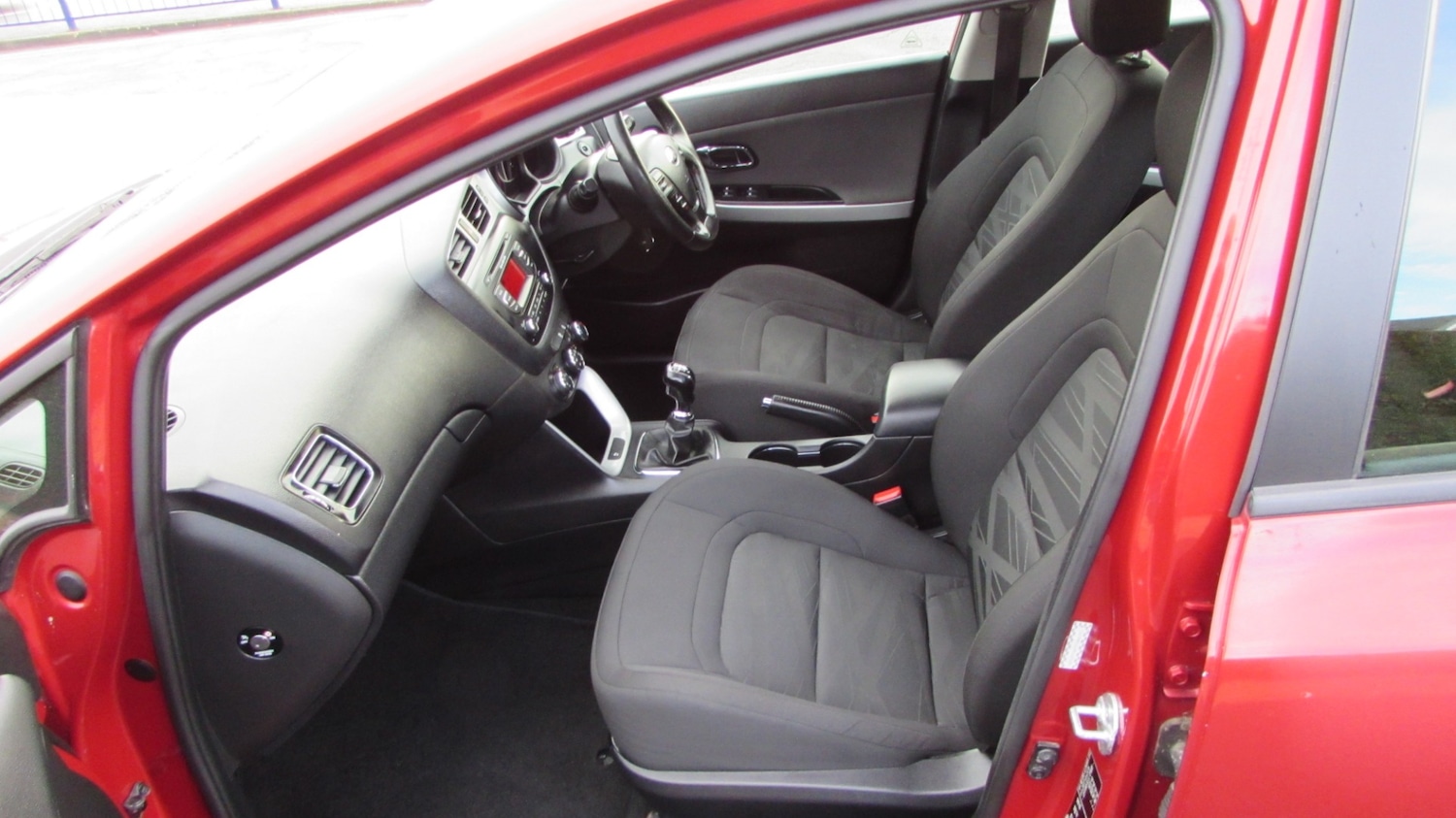 Used Kia Ceed 2014 for sale - 76830453: Photo 9