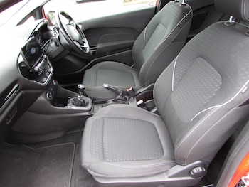 Used Ford Fiesta 2017 for sale - 78882706: Photo