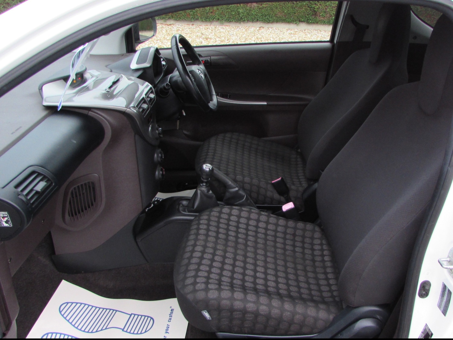 Used Toyota IQ 2009 for sale - 76505645: Photo 8