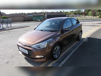 Used Hyundai i20 2015 for sale - 75918527: Photo