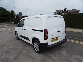 Used Citroen Berlingo 2020 for sale - 78486201: Photo