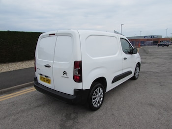Used Citroen Berlingo 2020 for sale - 78486201: Photo