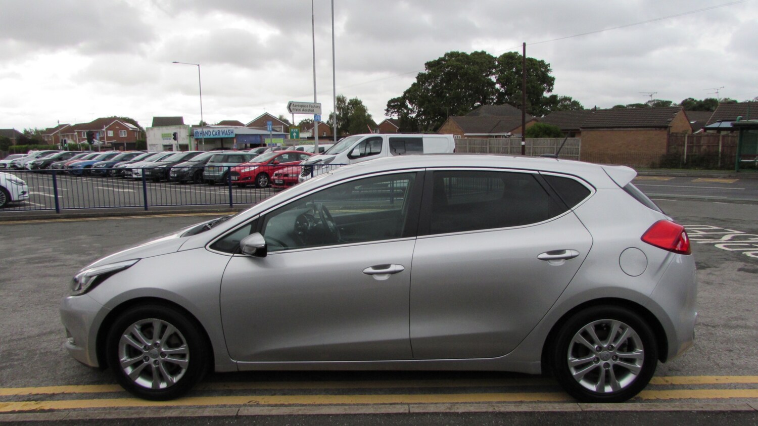 Used Kia Ceed 2013 for sale - 75955973: Photo 4