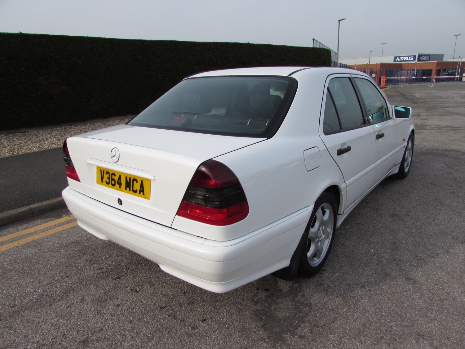Used Mercedes-Benz C Class 1999 for sale - 77964924: Photo 4